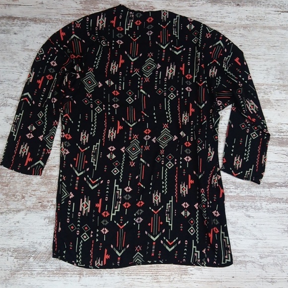 Bohemian Printed Patterned Open Front Lightweight Silky Blazer Cardigan - Picture 6 of 7